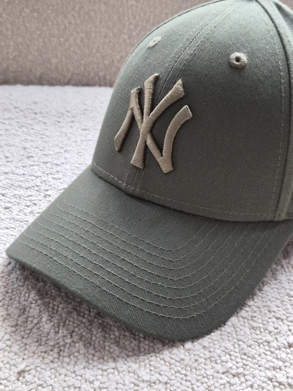 New Era women new